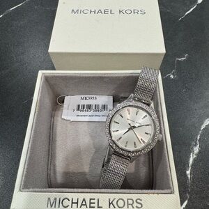 Michael Kors Metallic Silver Timepiece
